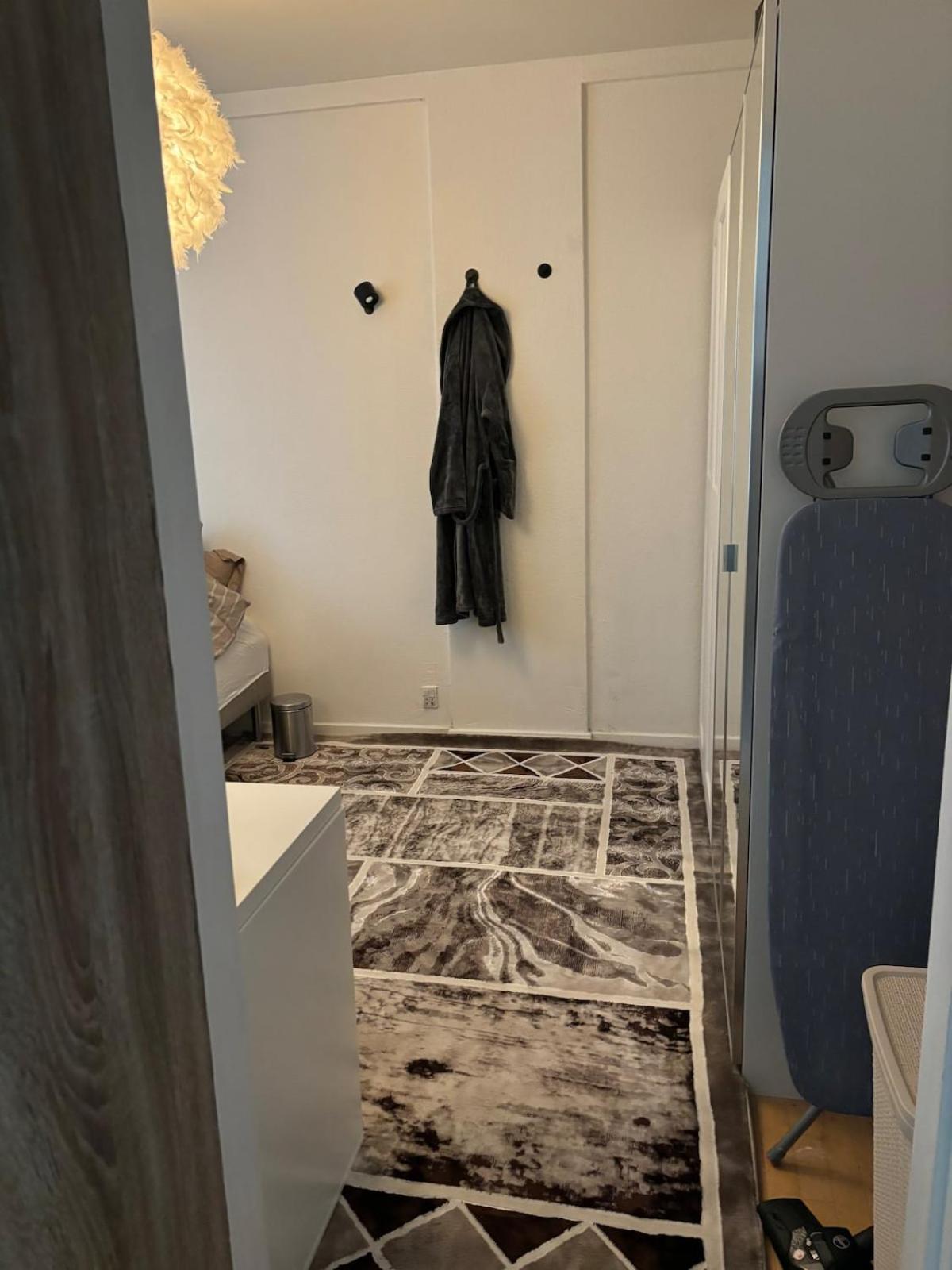 Cozy 3-room With 2 Bedrooms Appartement *