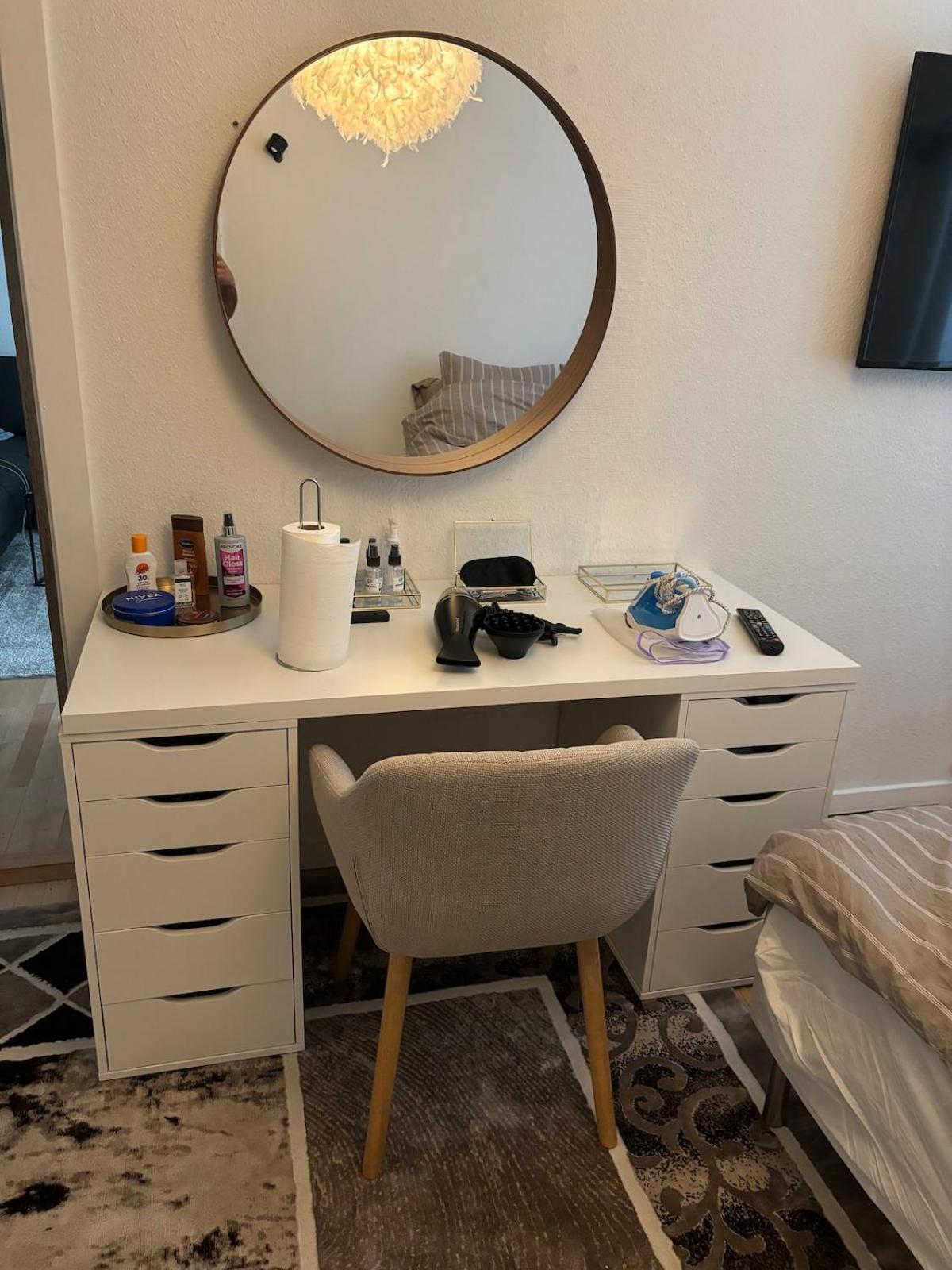 Appartement Cozy 3-room With 2 Bedrooms