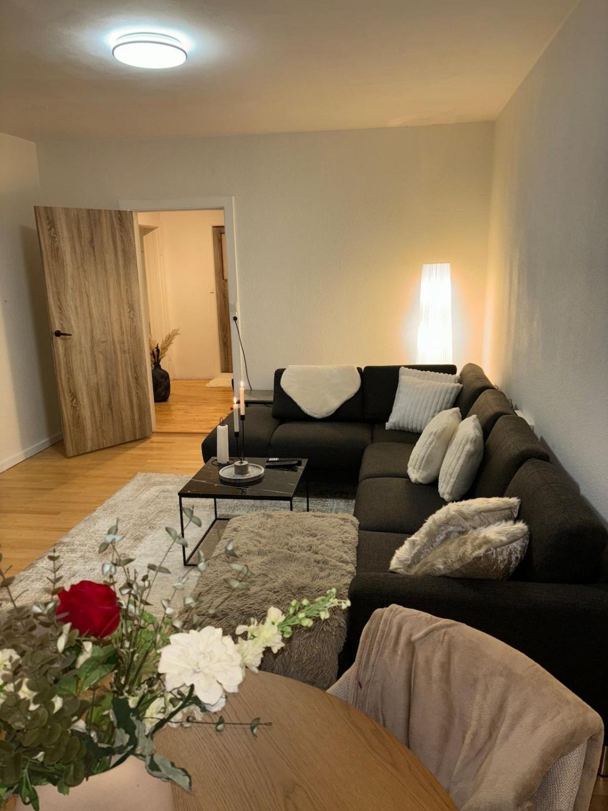 Appartement Cozy 3-room With 2 Bedrooms