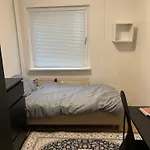 Cozy 3-Room Apartment With 2 Bedrooms
