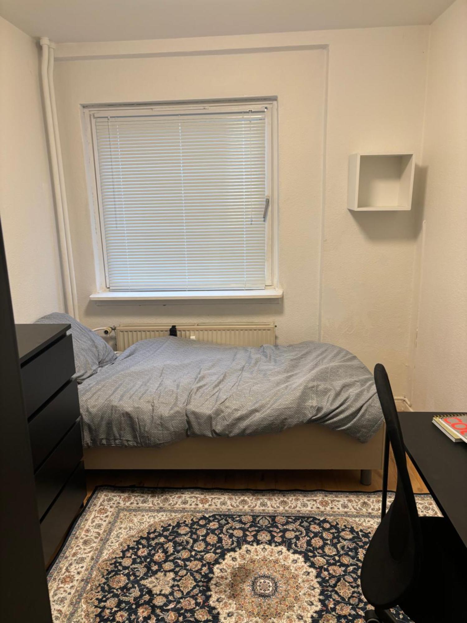 Apartment Cozy 3-room With 2 Bedrooms